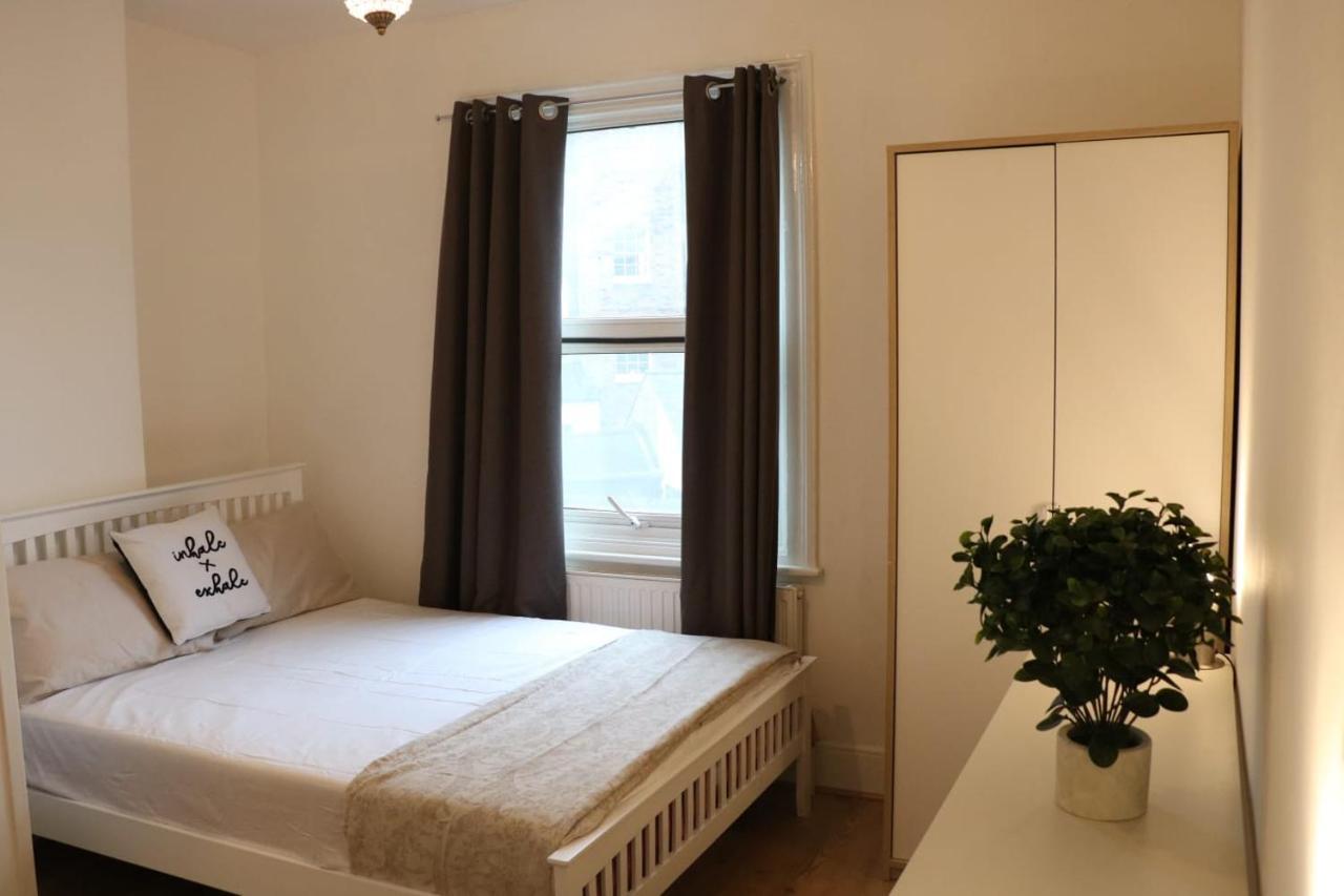 Victoria Style Flat Near Victoria Station Apartment ลอนดอน ภายนอก รูปภาพ